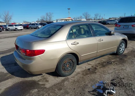 2005 Honda Accord 2.4 Lx z USA, uszkodzony, nr VIN 1HGCM56485A125226